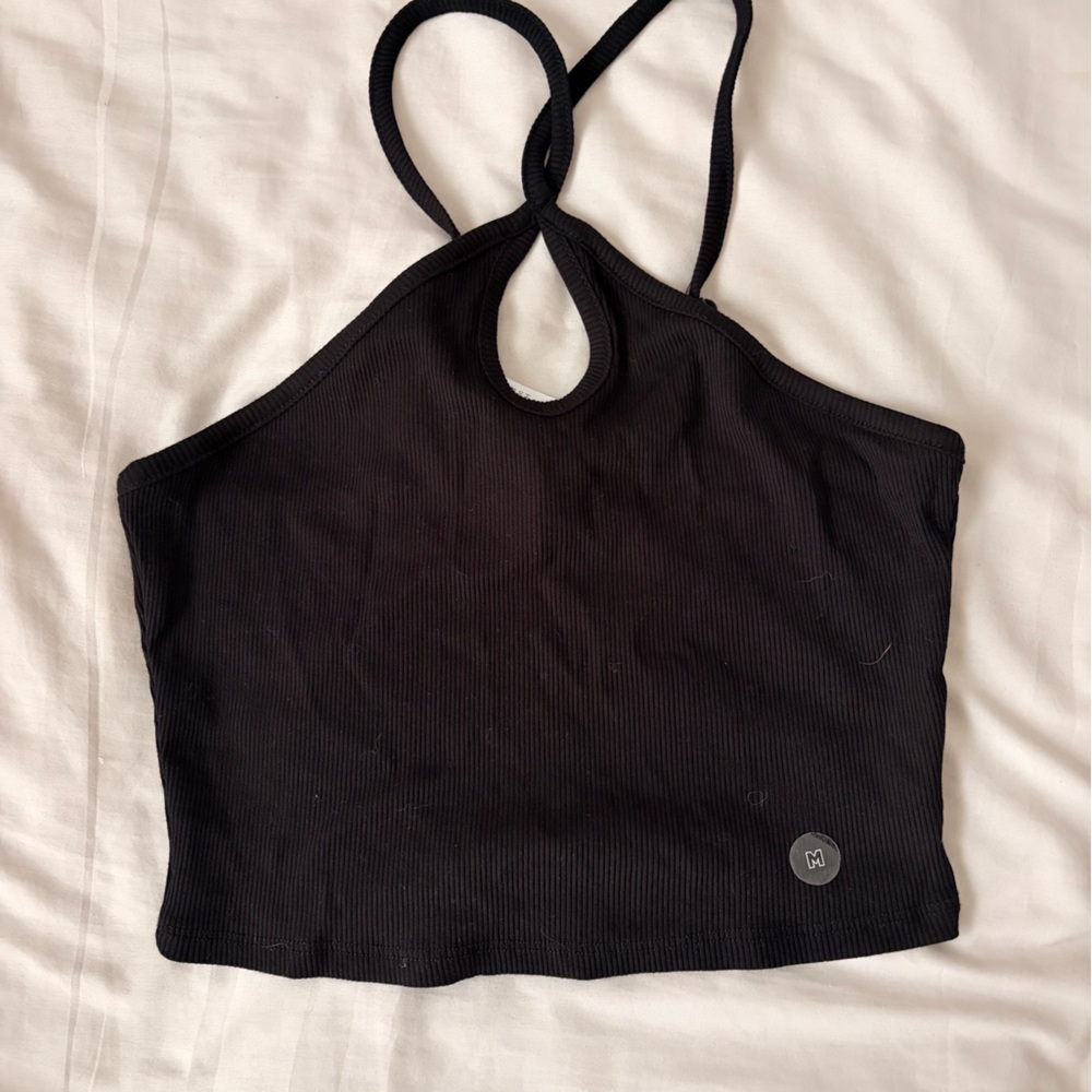 2 count cropped tank NWT